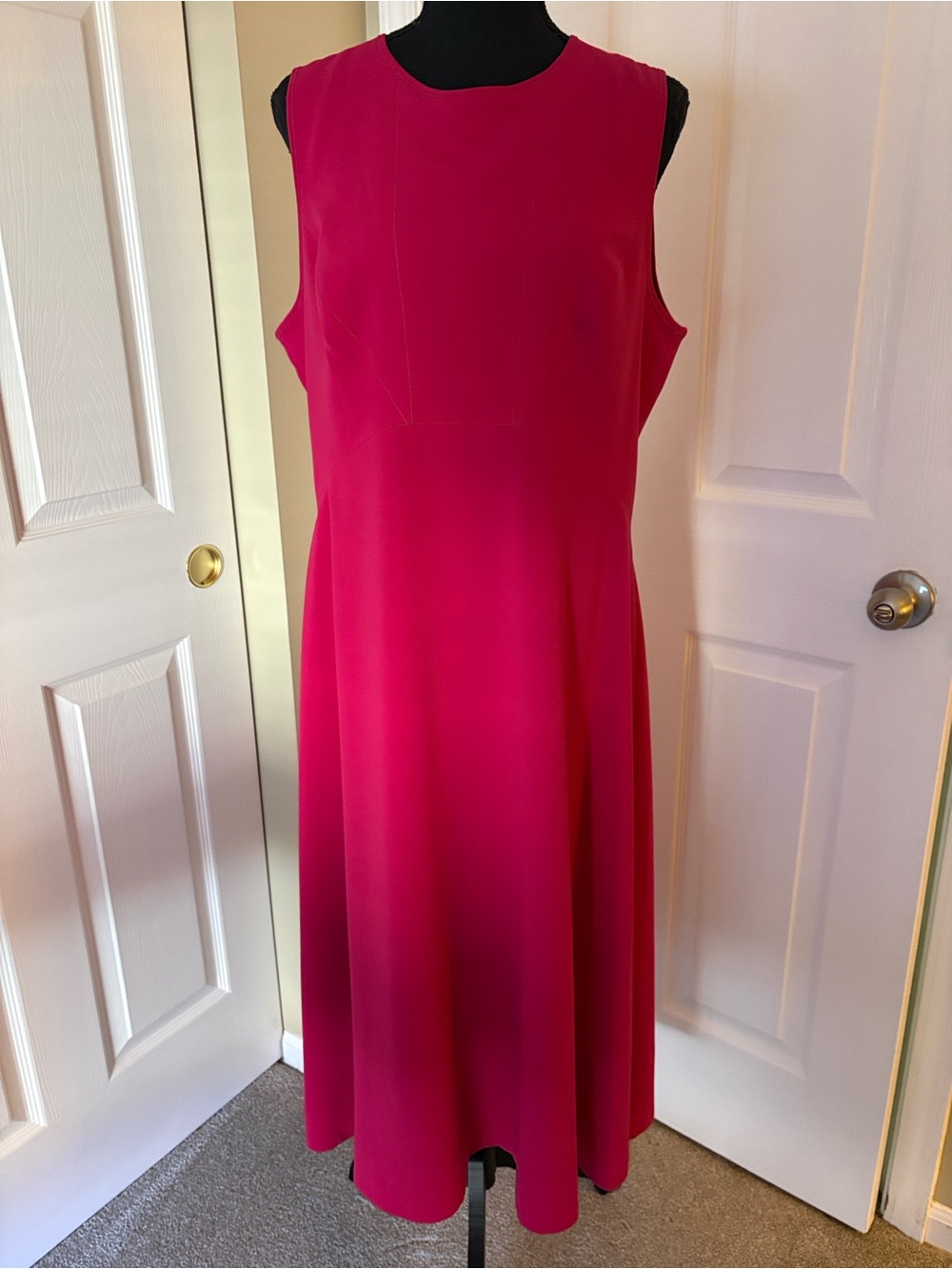 Elie Tahari Sleeveless Midi Dress in Fuchsia
